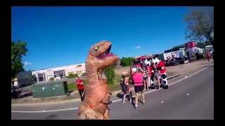 T-Rex Runs the BolderBoulder 2016