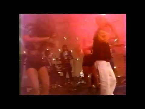 Grupo Lora y Big Boy (en vivo 1994)  Musica de El Salvador