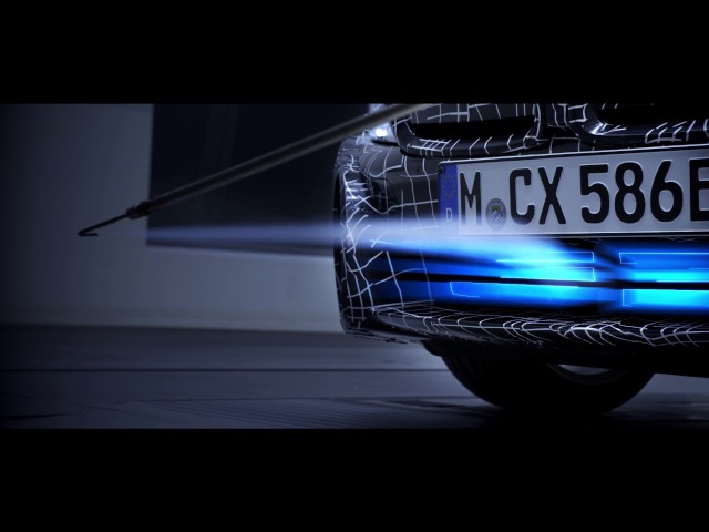 Video: 2018 BMW i8 Roadster first teaser