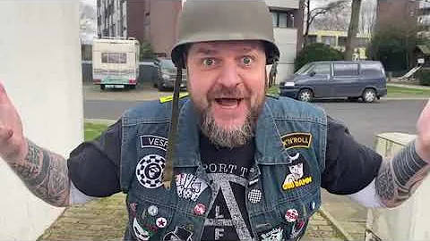 Der Butterwegge - Tanzende Punks