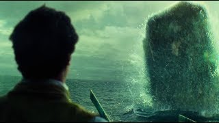 Most creative movie scenes from In the heart of the Sea (2015)