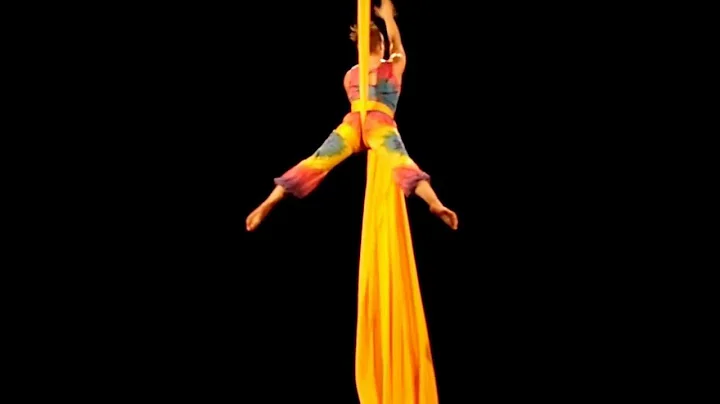 Natalie Nowak - Aerial Silks Act - Colour of Life