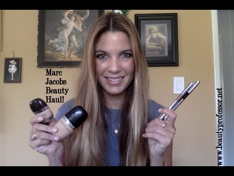 Video: Marc Jacobs Nail Paint Funny Girl Review, Swatch, NOTD