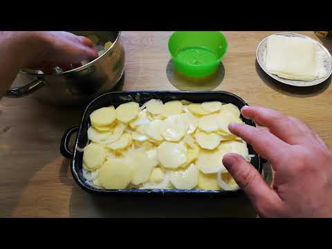 Video: Jak Vařit Brambory S česnekem V Troubě