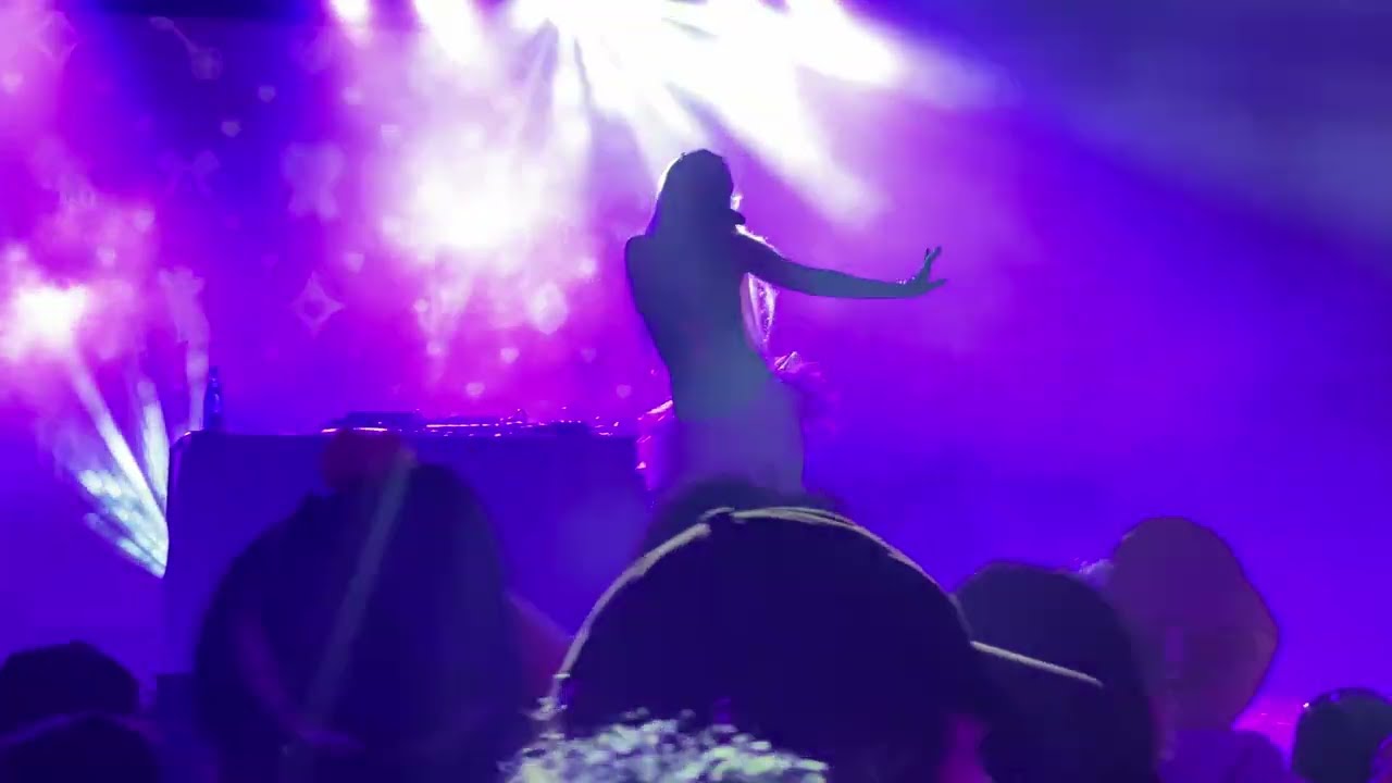 Hannah Diamond - Fade Away (Live at OFF Festival 2022, Poland)