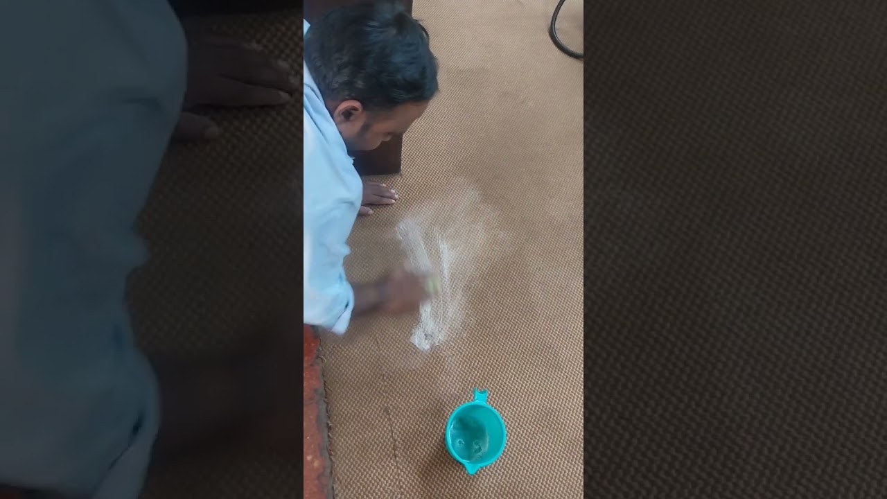 Sofa aur carpet cleaning multiplication machine 