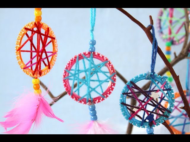 Easy Craft for Kids: Contact Paper Suncatchers 