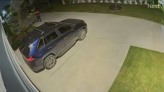 Suspects wanted for allegedly robbing rideshare driver