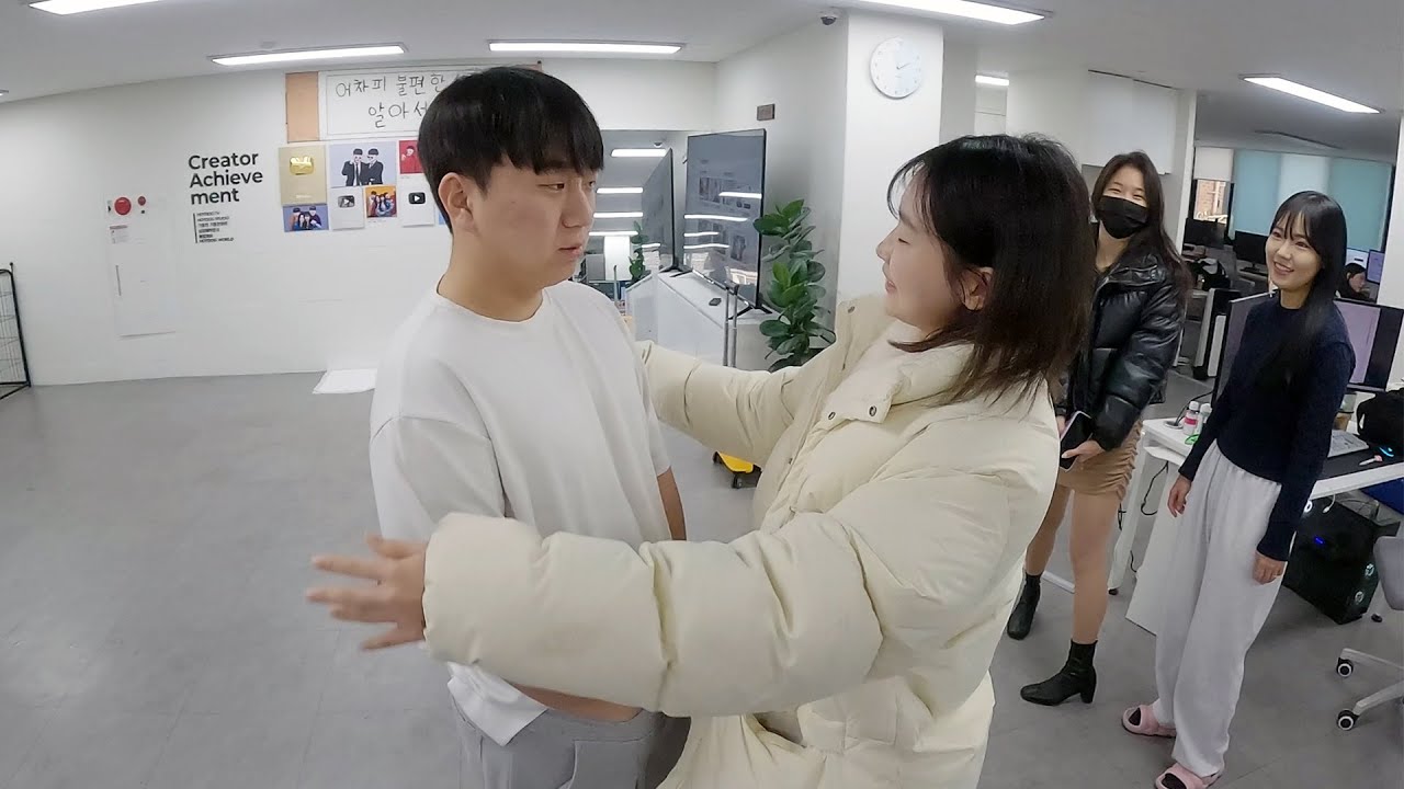 사장에게 반해버린 여직원