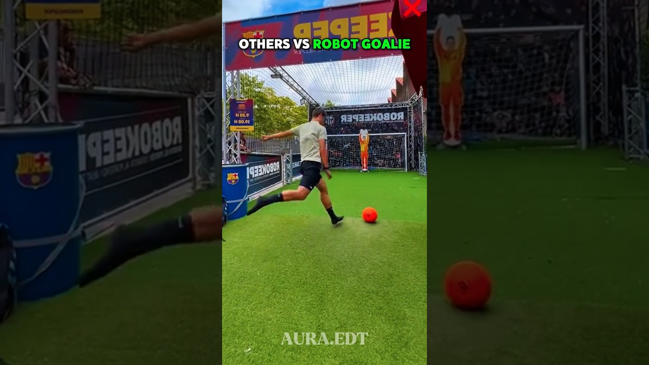 others robot goalkeeper V.S this man ☠️ #edit #goalkeeper #robot #trollface #footballskills
