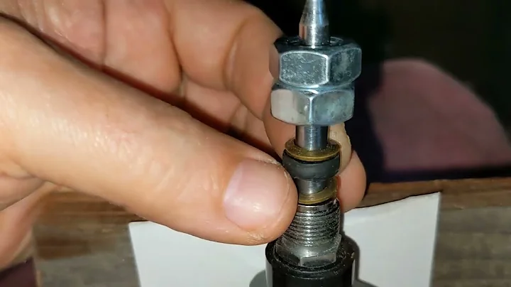 How to remove the knob & rubber seal from a Gen 1 La Pavoni (1.7) steam valve stem.