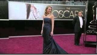Seth MacFarlane's We Saw Your Boobs song is met with some disapproval....
