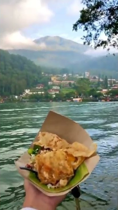 MAKAN PECEL PAGI HARI DI SAMPING DANAU | HALU STORY #shorts  #storyhalu #storyig #storywa