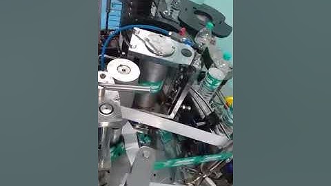 60bpm bopp labelling machine with conveyor video of Islam pur plant 21st June install complete