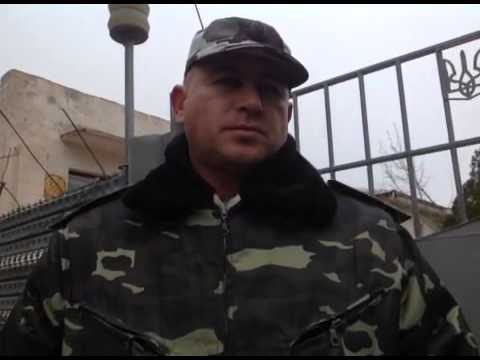 Командир бахчисарайской военной базы объясняет, почем