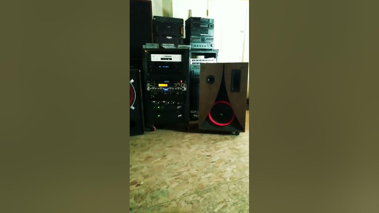 Cerwin Vega diy 2.1 project - YouTube
