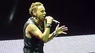 Depeche Mode (Martin Gore)-"Slow" Malmö Arena 9/12 2013 screenshot 1