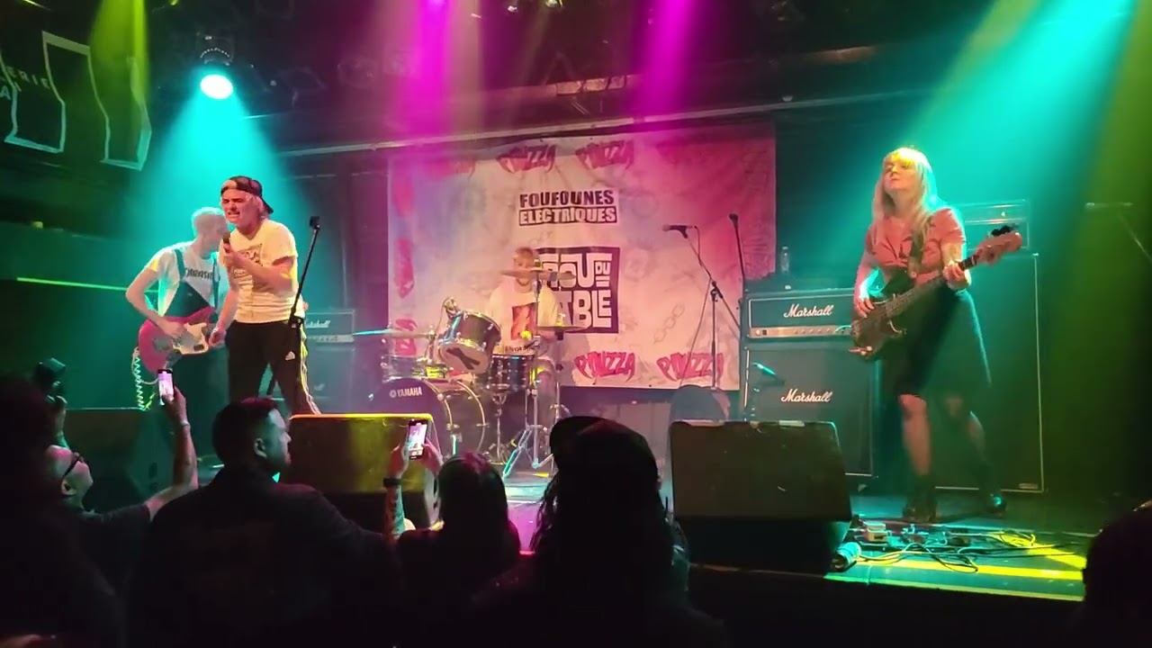 MVLL CRIMES - Arguing with StrVngers - 2023-05-19 - Pouzza Fest 11 - Montreal, Quebec