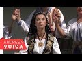 Andreea Voica - M-o facut mama asa (Oficial)