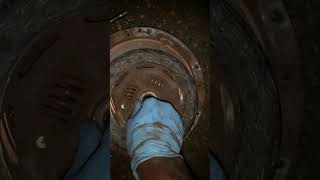 Faulty clutch automobile car accord carrepair mechanic repair clutch mt honda cl7