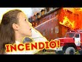 INCENDIO EN EL INSTITUTO DE DANIELA | EMERGENCIA - PASA MUCHO MIEDO | Yippee Family