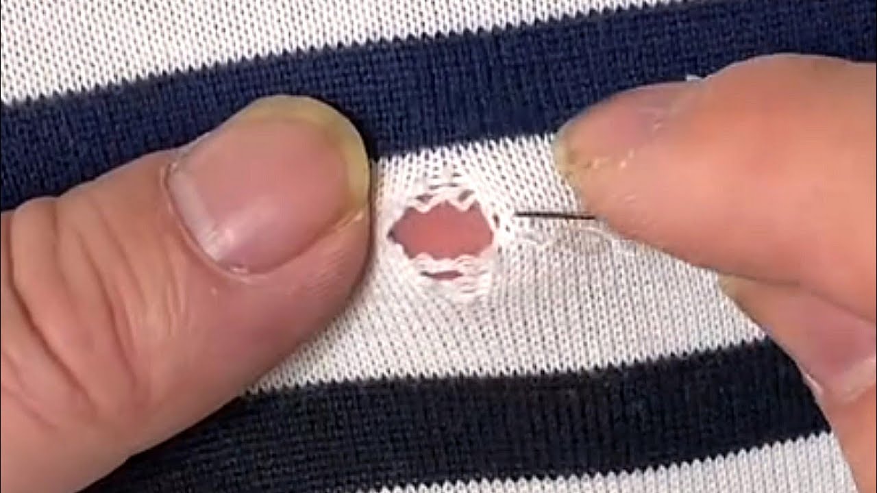 How to Perfectly Repair Holes in Knitted Sweaters Without Leaving any ...