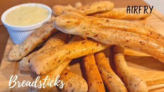 AIR FRYER RECIPE: AIR FRY BREADSTICKS / CRISPY BREADSTICKS WITH CHEESE DIP / EASY SNACKS