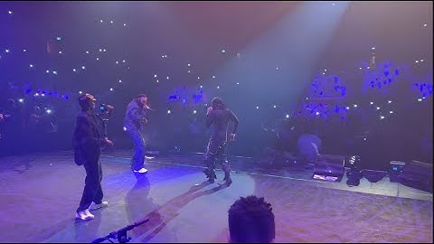 KUFURU SHOW YA DIAMOND LONDON UKUMBI UMEJAA HAKUNA PAKUKANYAGA ANAKUBALIKA BALAAA DUUU