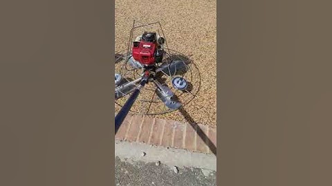 Lightweight power trowel finishing a resin bound surface