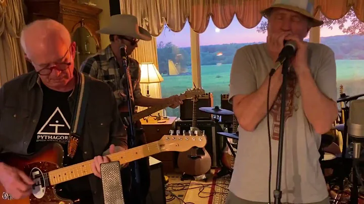 The Beerbellies featuring Carol Spears - "You Put ...