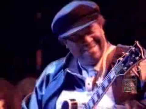 U2 B.B. King When Love Comes To Town - YouTube