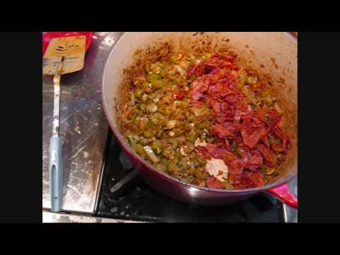 Kitchen of Chaos 17: Cornbread oyster sausage stuffing/dressing