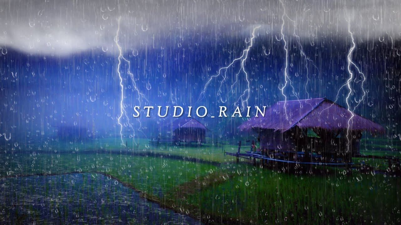 You just need the sound of heavy rain and thunder to sleep more soundly ...