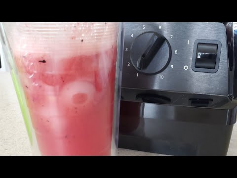 ginger-strawberry-blueberry-lemonade-vitamix-aer-disc