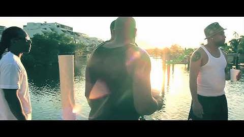 Cyhi The Prynce- "Living Wonderful" (Official Video)