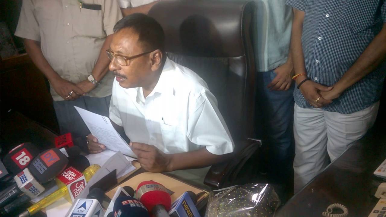 Four time Assam MP Rajen Gohain take charge as MoS Railways | News Station