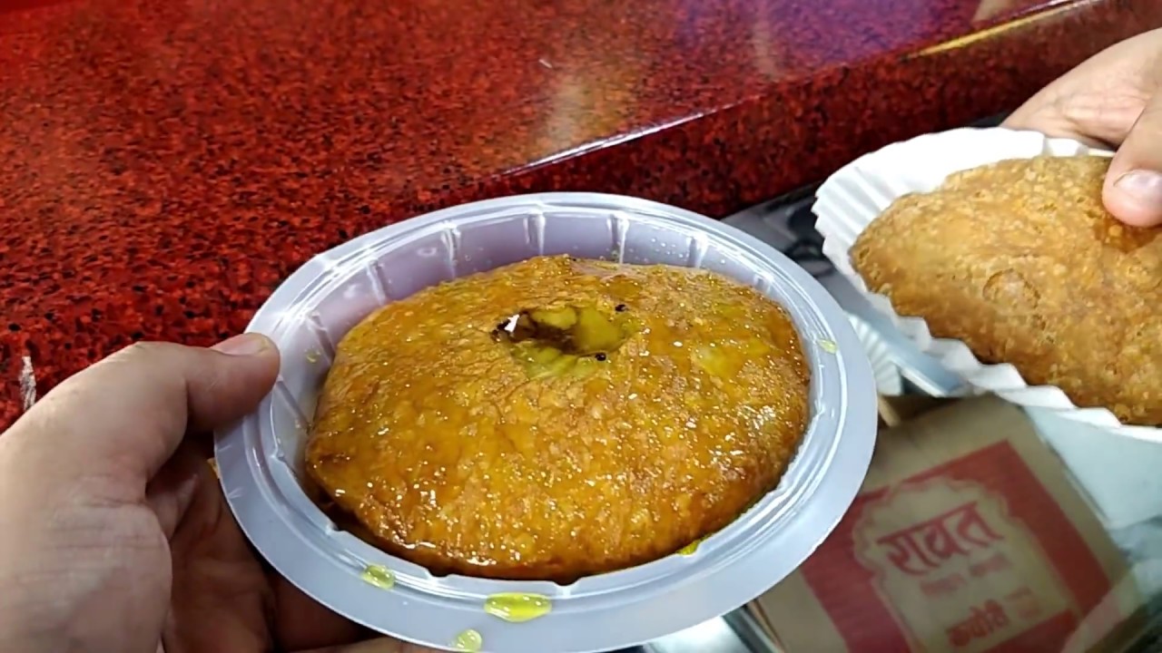 Best kachori in Jaipur | pyaas and mawa | Rawat kachori - YouTube