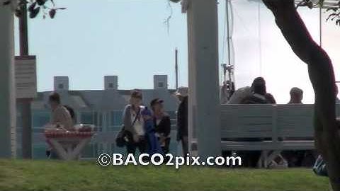 Nathalie Portman and Ashton Kutcher No Strings Attached