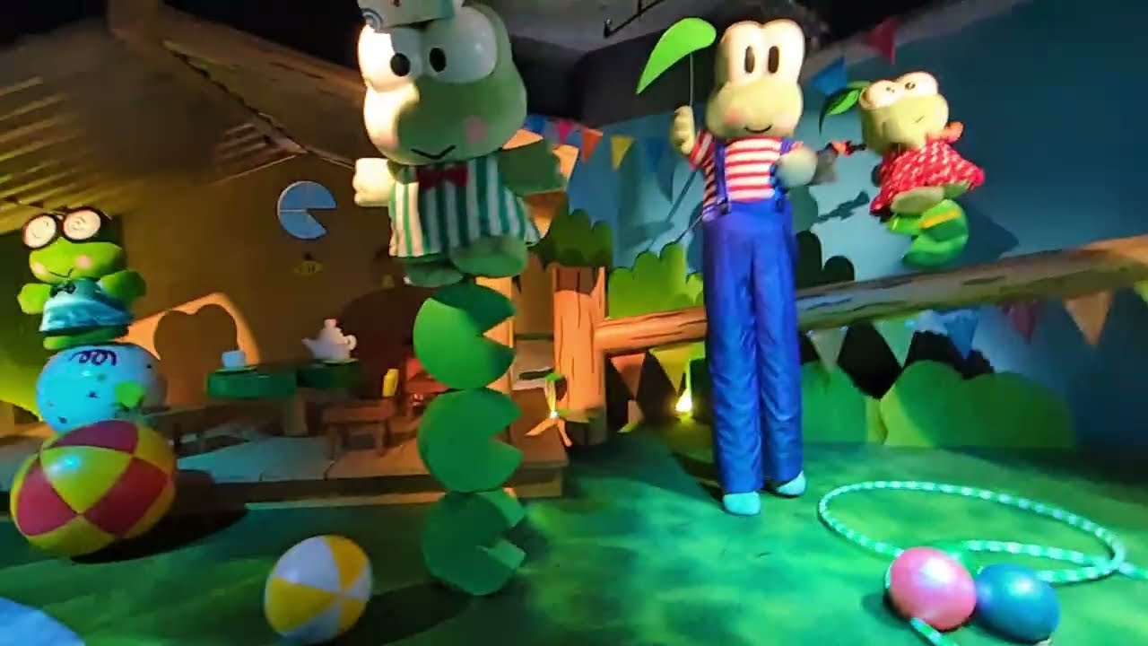 サンリオキャラクター ボートライド 4K【Sanrio Puroland】 - YouTube