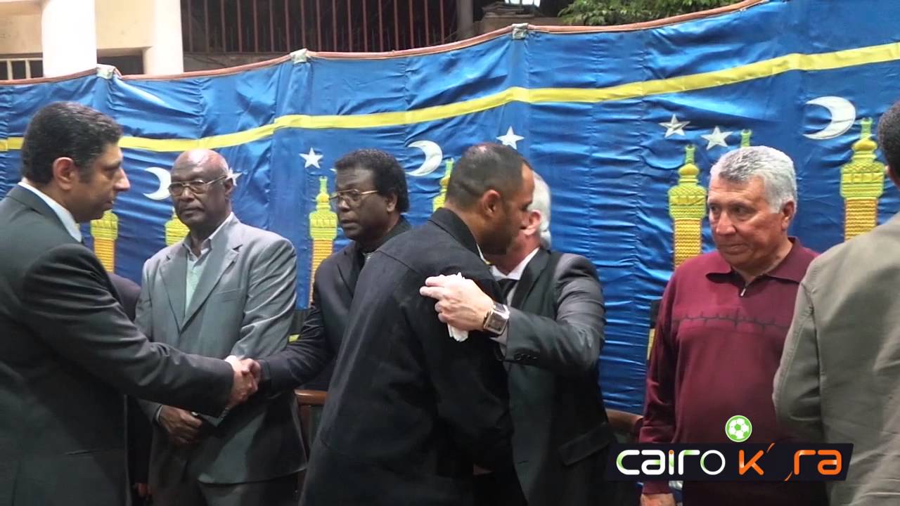 بالفيديو.. نجوم الرياضة يشاركون فى عزاء الراحل طه بصرى