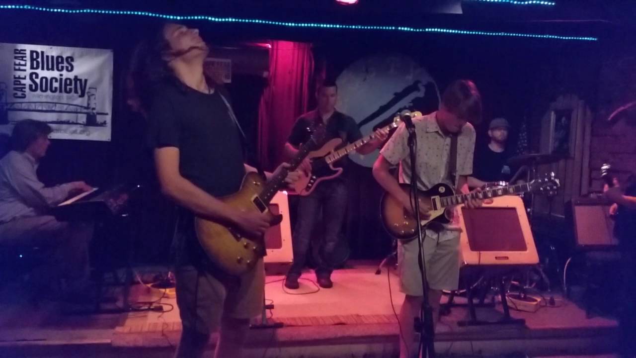 Rusty Nail, Wilmington, NC, Spencer Carlson, Joe Sprunt, and Wesley. Tuesday night blues jam. 6/28/1