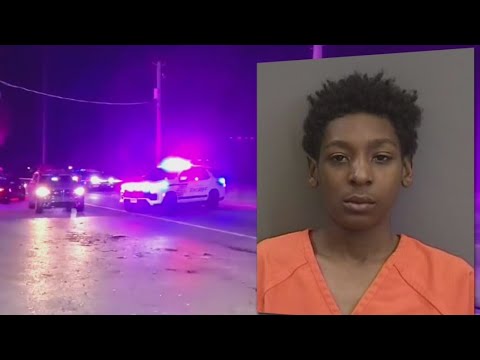 Teen accused of killing Florida mom in crash after high-speed chase wants out of jail