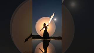 The Liquid Mirror Sara And The Night Sea