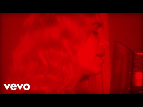 Agnes - Silence (Stripped Down / Live Version)