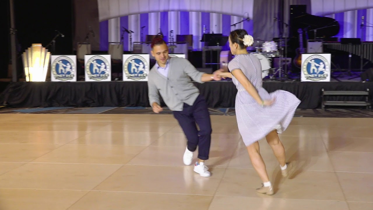 YouTube video njW1G2EOU2w