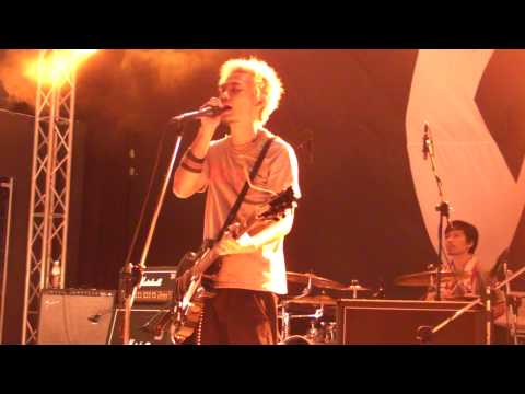 滅火器／17 海上的人 (拾年鬥陣@TheWall駁二 2010.07.24.)