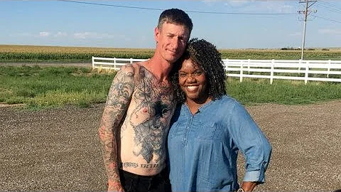 Former neo-Nazi removes swastika tattoos after unl...
