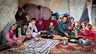 Living underground : family meal in a cave like 2000 years ago | Village life Afghanistan