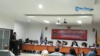 DownloadUsai Ujian Promosi Doktor, Dosen FE Unismuh Menyanyi MP3 MP4 Usai Ujian Promosi Doktor, Dosen FE Unismuh Menyanyi