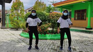 Miefta Wahyu S , Neysa Phedra Evie E Sdn Bajang Balong Gerakan Mencuci Tangan